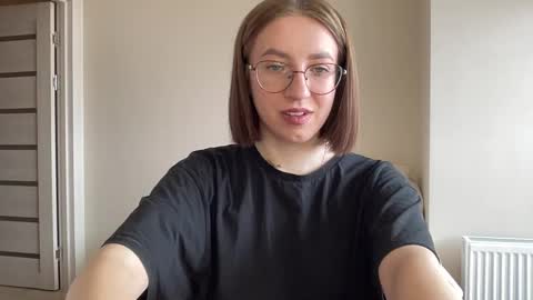 Lina online show from January 13, 2025, 10:14 am