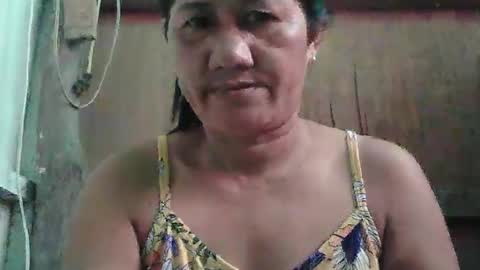 hotmama online show from November 25, 2025, 12:54 am