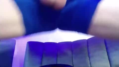 angel online show from April 18, 2026, 10:32 pm