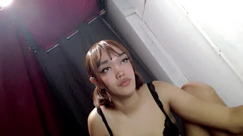 hot_moma69 online show from April 17, 2026, 11:57 am