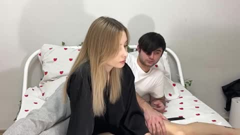 Snapshot of hot_n_coldd chatting on December 19, 2025, 1:40 pm Sara and Sam online show from December 19, 2025, 1:40 pm