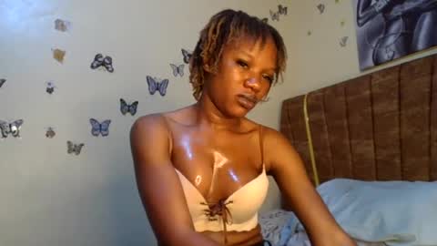 hot petite100 online show from June 25, 2026, 5:56 am