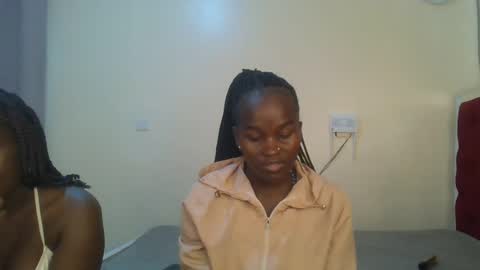 Snapshot of hot_petite12 chatting on July 9, 2026, 5:00 am Petite online show from July 9, 2026, 5:00 am