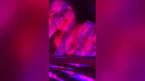 hot_phoenixx online show from March 2, 2026, 4:03 pm