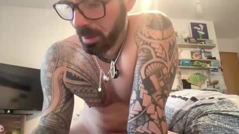 letmedoo2 online show from December 11, 2024, 3:26 pm