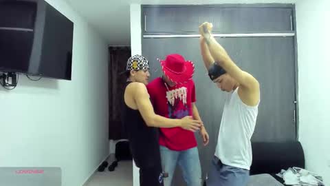 Snapshot of hot_sexmature chatting on November 23, 2025, 11:15 pm Vanesa Oliver and Andrew online show from November 23, 2025, 11:15 pm