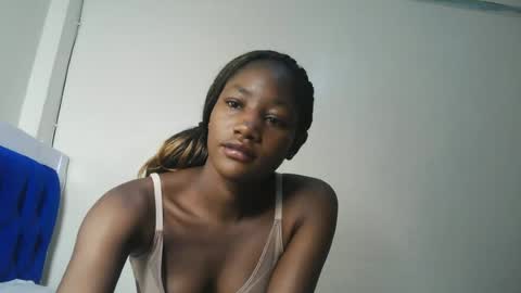 Snapshot of hot_sexxxy_girl chatting on July 31, 2026, 12:15 pm Milly online show from July 31, 2026, 12:15 pm