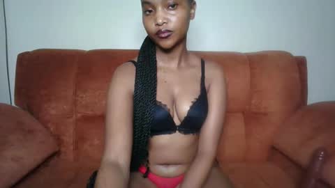 Snapshot of hot_sexy_babe chatting on May 11, 2026, 2:45 pm Bellah online show from May 11, 2026, 2:45 pm