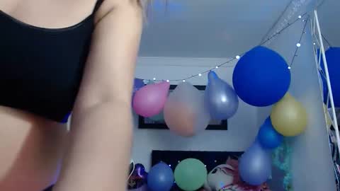 hot sexy bunny online show from February 4, 2025, 12:33 pm