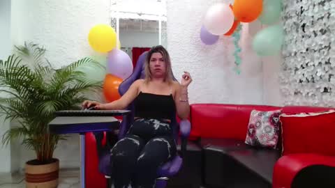 hot sexy bunny online show from February 11, 2026, 1:38 pm