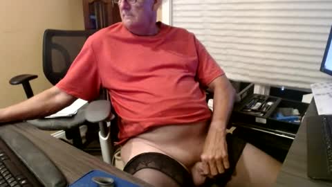 SissySlutBitch online show from July 4, 2026, 5:02 am