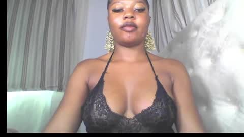 Stella online show from May 21, 2026, 9:16 am