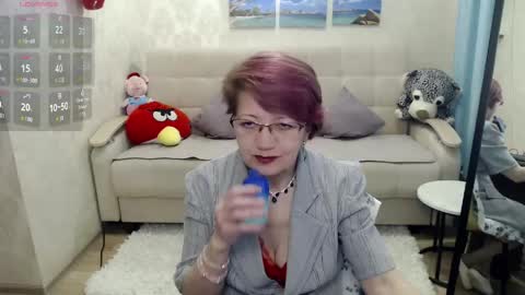 Sofia online show from May 6, 2026, 4:08 am
