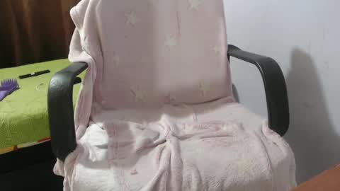 Hot and PowerHOPE U MISS ME online show from February 25, 2025, 3:52 am