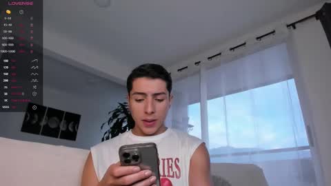 Andrew xdres08 online show from January 24, 2025, 10:41 pm