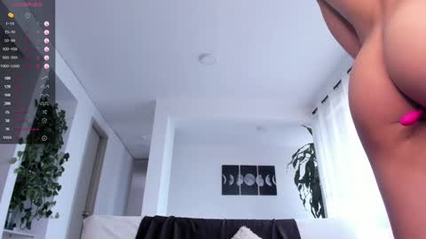 Andrew xdres08 online show from March 9, 2025, 9:14 pm