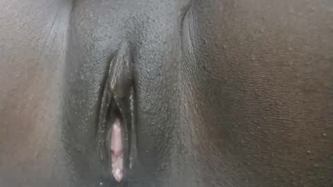 hotbabeboo online show from February 24, 2026, 4:10 am