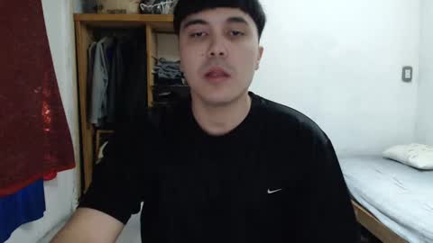 hotbaby6900 online show from November 18, 2025, 1:15 pm