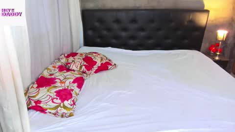 maria online show from October 17, 2025, 2:04 am