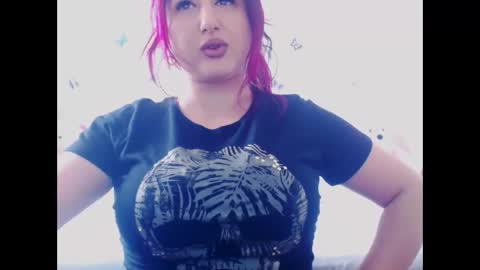 hotboobsmaya online show from April 24, 2026, 10:39 am