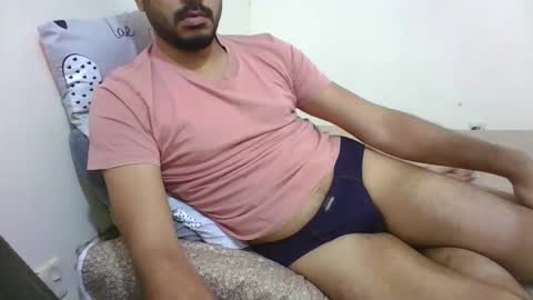 Hotboy8677 online show from November 12, 2025, 8:04 am