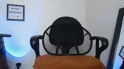 Alex Neon online show from January 6, 2025, 3:19 pm