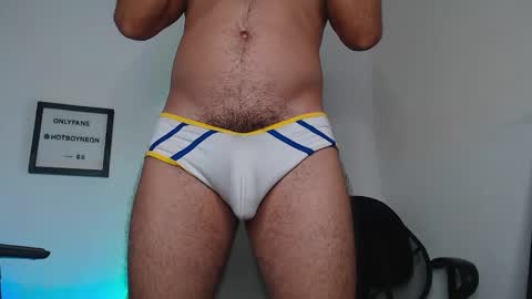 Alex Neon online show from January 10, 2025, 1:32 am