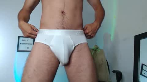 Alex Neon online show from September 22, 2025, 1:46 pm