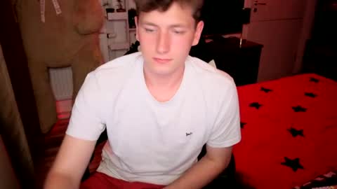 Snapshot of hotboyshorny chatting on August 1, 2026, 6:18 pm Hotboyshorny online show from August 1, 2026, 6:18 pm