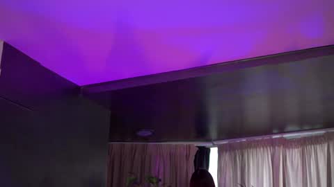 Anais online show from September 12, 2025, 5:51 am