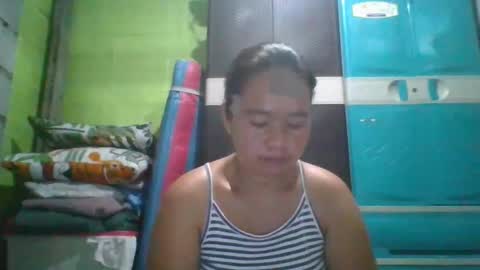 hotchicks4uxx online show from January 14, 2025, 10:23 pm