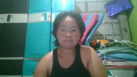 hotchicks4uxx online show from March 8, 2026, 2:04 am