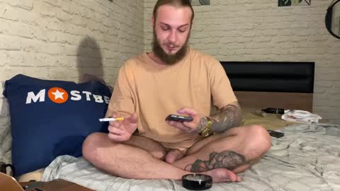 YounHotCouple online show from December 7, 2024, 1:29 pm