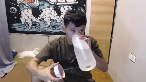 hotcuteasianxx online show from October 29, 2025, 8:21 pm