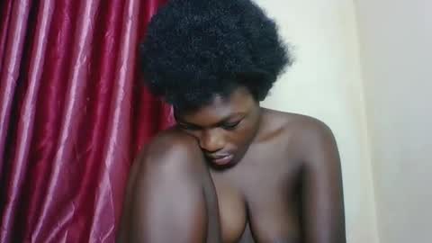 VICTORIA online show from December 1, 2025, 8:14 pm