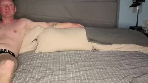 hotdadforyou online show from April 21, 2026, 11:29 pm