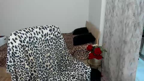 Snapshot of hotdelightsxy chatting on May 12, 2026, 8:06 pm KRISS LUNA online show from May 12, 2026, 8:06 pm