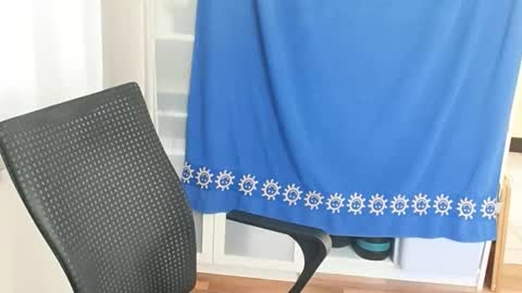 Hot Destany online show from September 18, 2025, 11:34 am