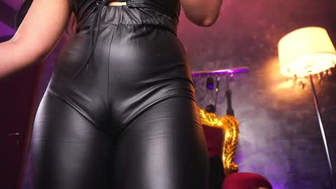 Mistress online show from January 18, 2025, 1:18 pm