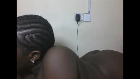 EBBY online show from December 30, 2024, 10:12 pm