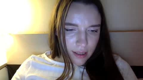 effy online show from December 19, 2024, 11:14 pm