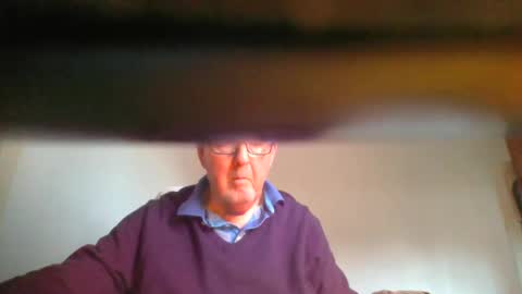 hotejok online show from December 18, 2024, 2:49 pm