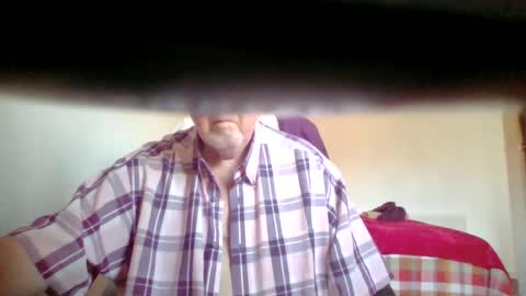 hotejok online show from March 9, 2025, 2:21 pm