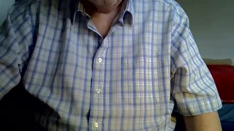 hotejok online show from December 5, 2025, 12:03 pm