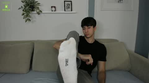 QUENTIN online show from November 5, 2025, 12:27 pm