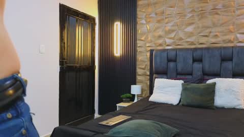 felipe  marcello online show from February 1, 2025, 7:23 pm