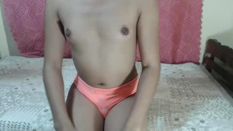Snapshot of hotfuckingbella chatting on June 9, 2026, 4:35 am hotfuckingbella online show from June 9, 2026, 4:35 am