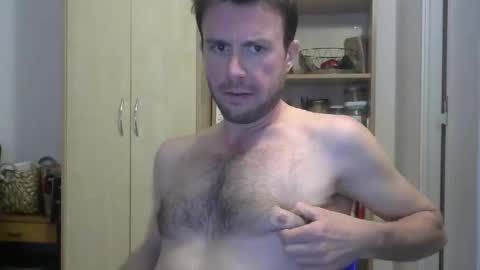 Le jardinier sexy online show from April 7, 2026, 8:09 pm