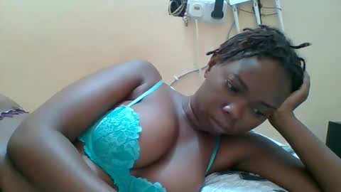 Queen online show from February 11, 2026, 6:07 am