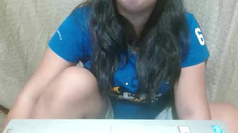 hotiemorenagurl18 online show from September 22, 2025, 3:30 am